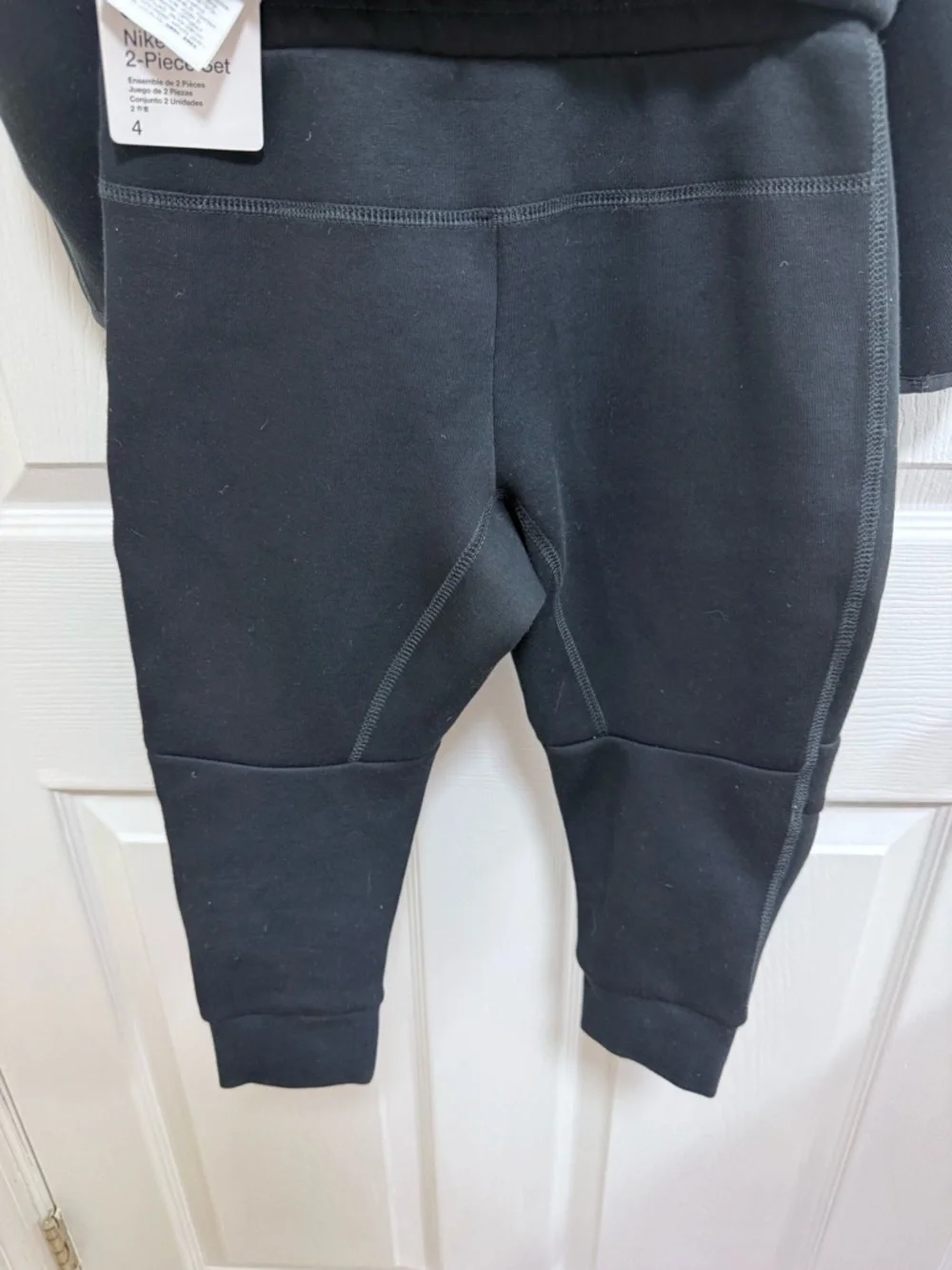 Nike Sportswear Little Kids Tech Fleece 2-Piece Set in Black, Size 4